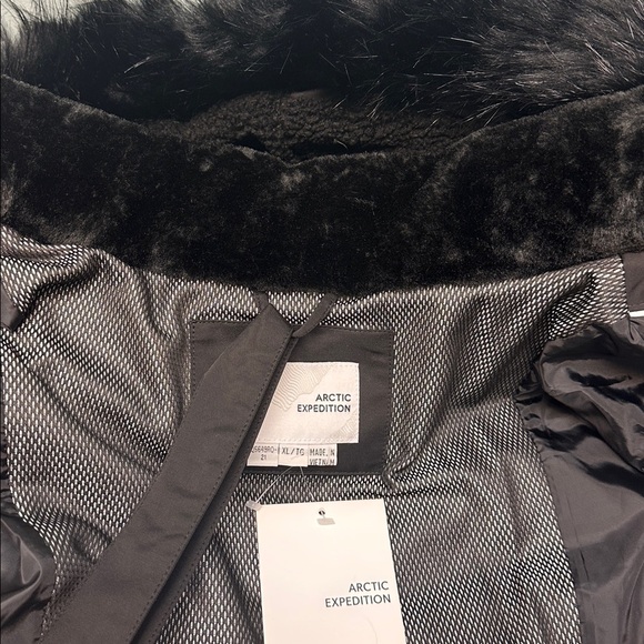 Arctic Expedition Curved Hem Down black Parka - Picture 5 of 7